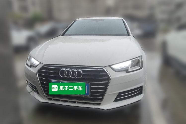 Used Audi A4L 2018 30th Anniversary Edition 30 TFSI Ambition Model Front Right 45 Deg
