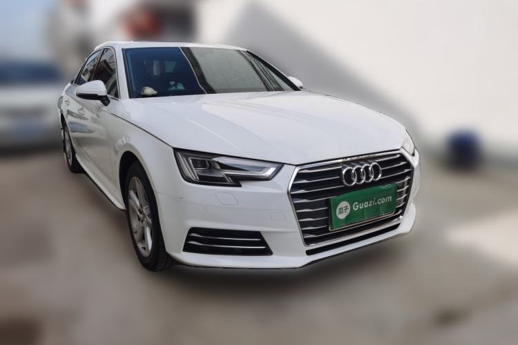 Used Audi A4L 2018 30th Anniversary Edition 40 TFSI Trendy Model Front Right 45 Deg