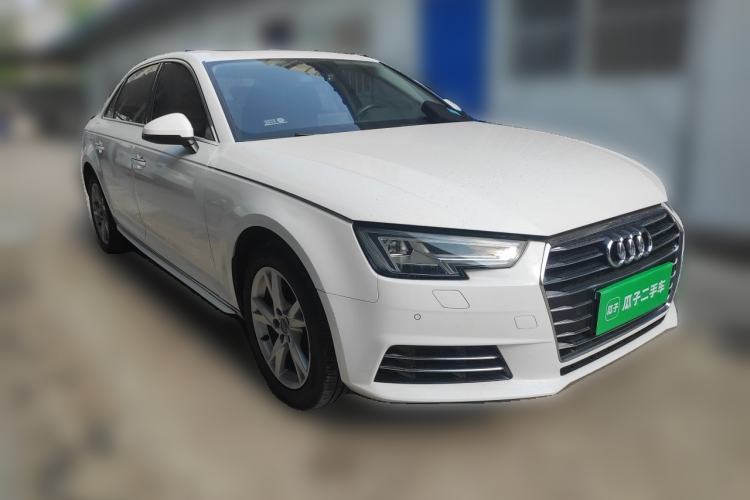 Used Audi A4L 2018 30th Anniversary Edition 40 TFSI Trendy Model Front Right 45 Deg