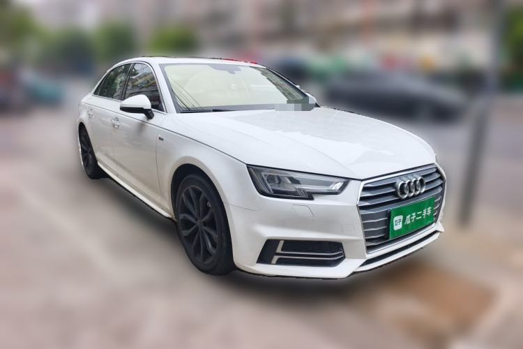 Used Audi A4L 2018 30th Anniversary Edition 40 TFSI Fashion Model Front Right 45 Deg