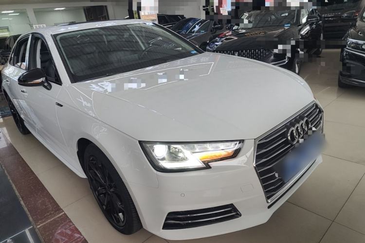 Used Audi A4L 2018 30th Anniversary Edition 40 TFSI Trendy Model Front Right 45 Deg