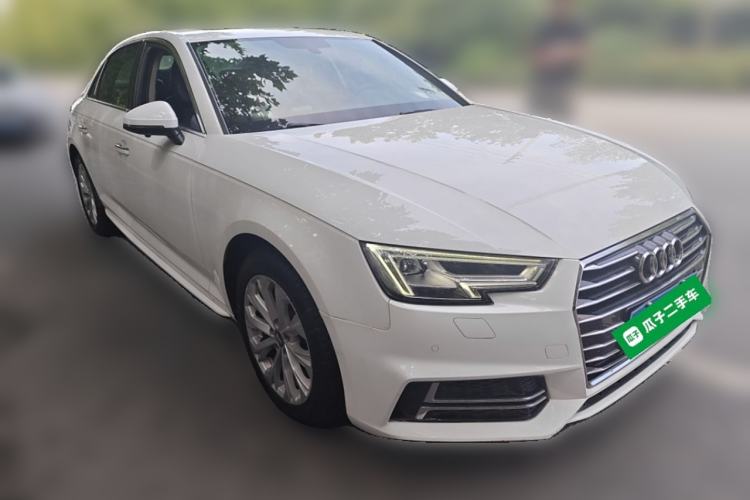 Used Audi A4L 2018 30th Anniversary Edition 40 TFSI Trendy Model Front Right 45 Deg