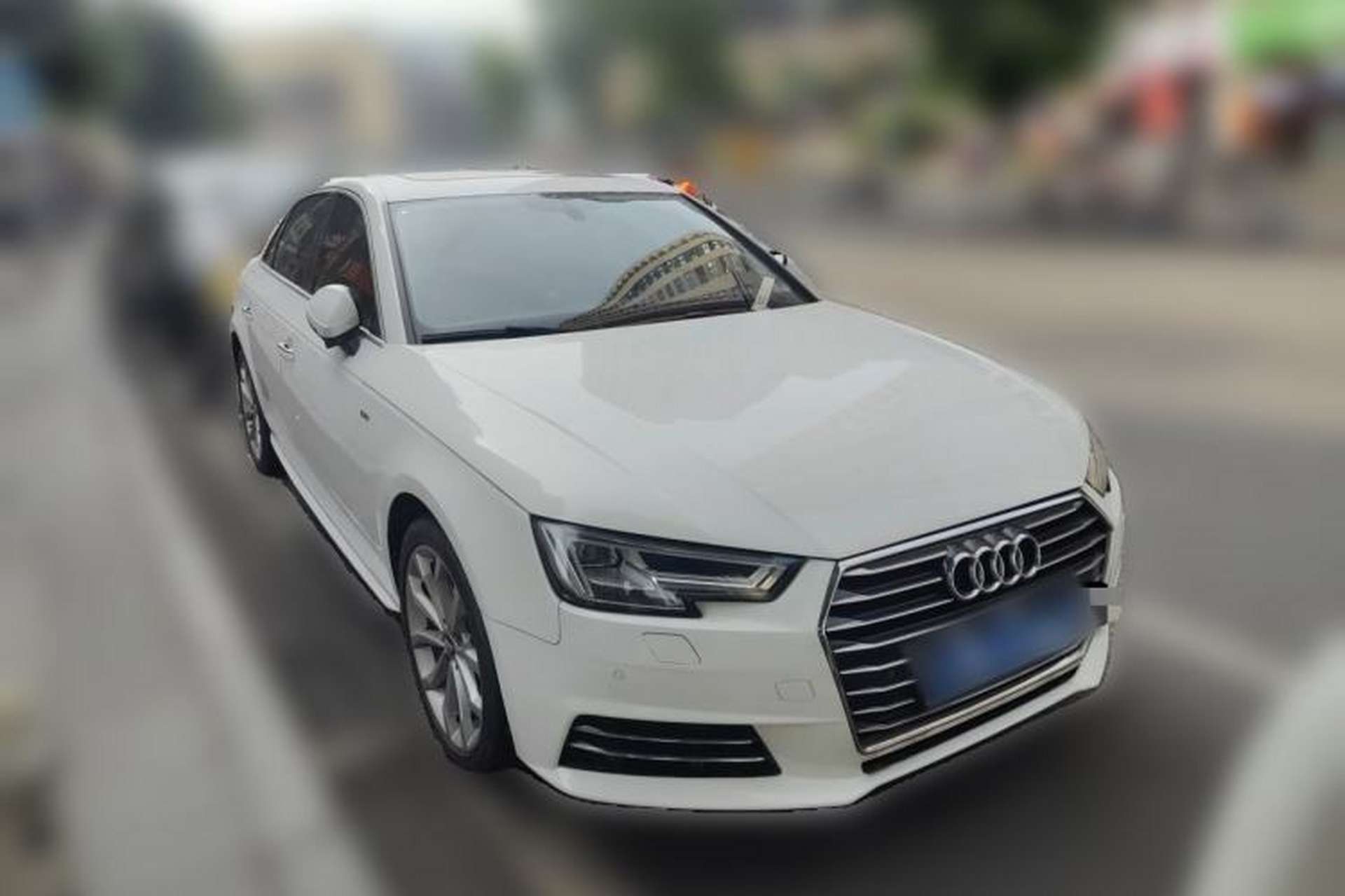 Used Audi A4L 2018 30th Anniversary Edition 40 TFSI Fashion Model Front Right 45 Deg