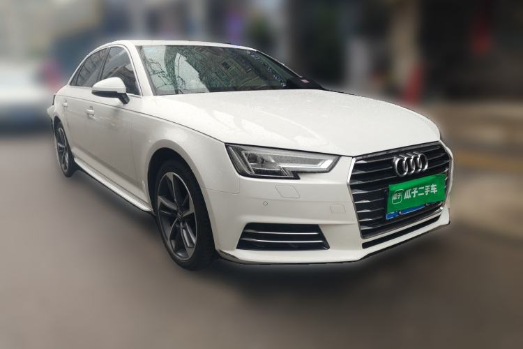 Used Audi A4L 2018 30th Anniversary Edition 40 TFSI Trendy Model Front Right 45 Deg