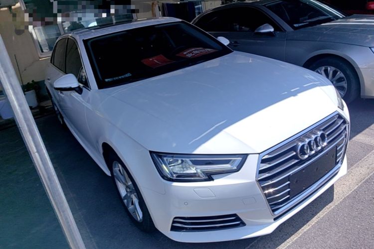 Used Audi A4L 2018 30th Anniversary Edition 40 TFSI Trendy Model Front Right 45 Deg