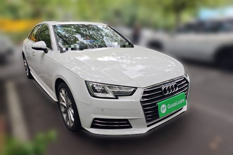 Used Audi A4L 2018 30th Anniversary Edition 40 TFSI Trendy Model Front Right 45 Deg