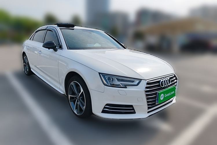 Used Audi A4L 2018 30th Anniversary Edition 40 TFSI Fashion Model Front Right 45 Deg