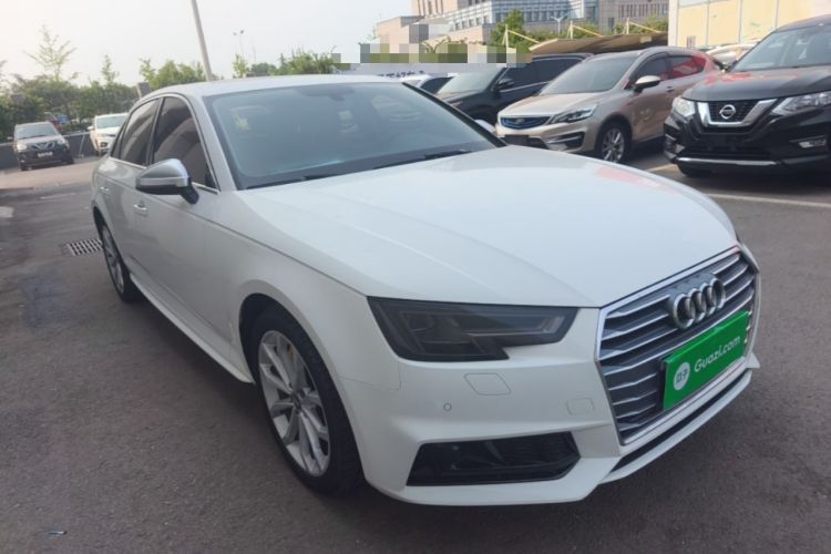 Used Audi A4L 2018 30th Anniversary Edition 40 TFSI Fashion Model Front Right 45 Deg