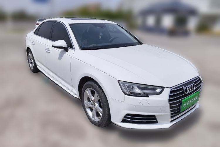 Used Audi A4L 2018 30th Anniversary Edition 40 TFSI Trendy Model Front Right 45 Deg