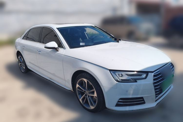 Used Audi A4L 2018 30th Anniversary Edition 40 TFSI Trendy Model Front Right 45 Deg