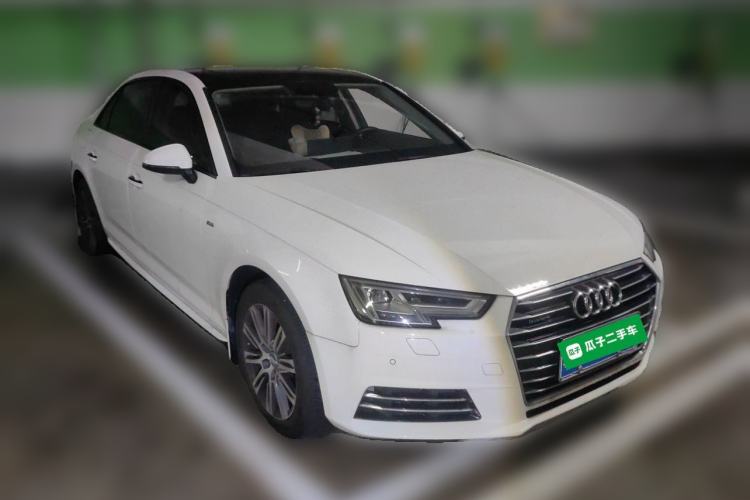 Used Audi A4L 2018 30th Anniversary Edition 40 TFSI Trendy Model Front Right 45 Deg