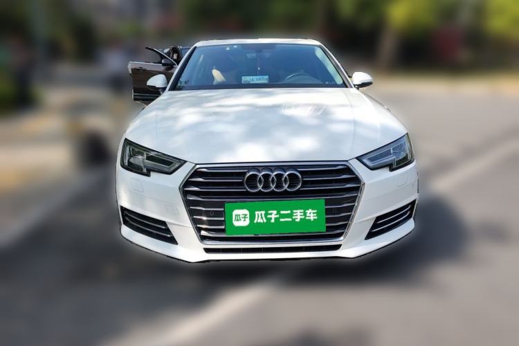 Used Audi A4L 2018 30th Anniversary Edition 40 TFSI Trendy Model Front