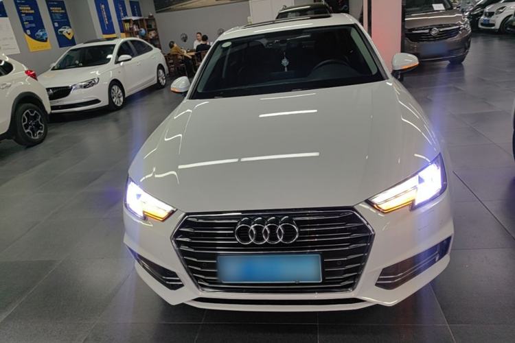 Used Audi A4L 2018 30th Anniversary Edition 40 TFSI Trendy Model Front