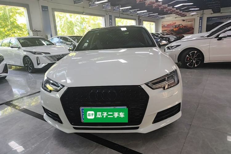 Used Audi A4L 2018 30th Anniversary Edition 40 TFSI Trendy Model Front