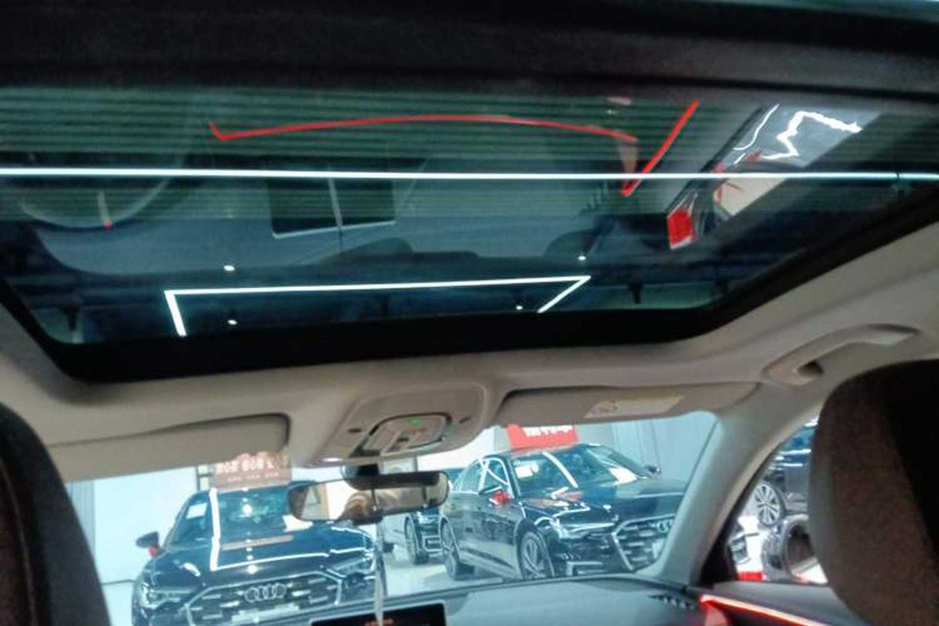Used Audi A4L 2018 30th Anniversary Edition 40 TFSI Fashion Model Headliner