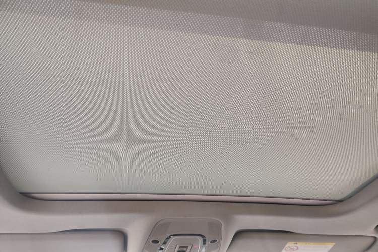 Used Audi A4L 2018 30th Anniversary Edition 40 TFSI Trendy Model Headliner