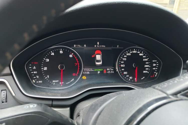 Used Audi A4L 2018 30th Anniversary Edition 40 TFSI Fashion Model Instrument Cluster
