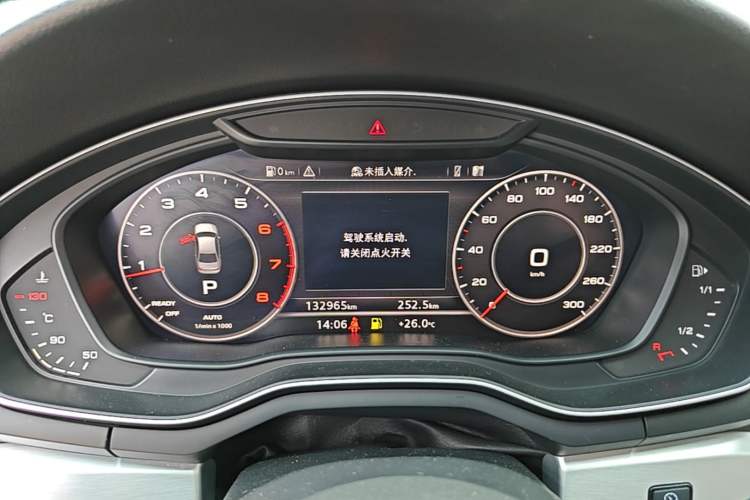 Used Audi A4L 2018 30th Anniversary Edition 40 TFSI Fashion Model Instrument Cluster
