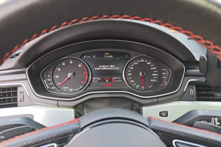 Used Audi A4L 2018 30th Anniversary Edition 45 TFSI quattro Individual Sport Edition Instrument Cluster