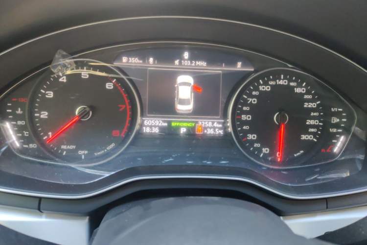 Used Audi A4L 2018 30th Anniversary Edition 40 TFSI Trendy Model Instrument Cluster
