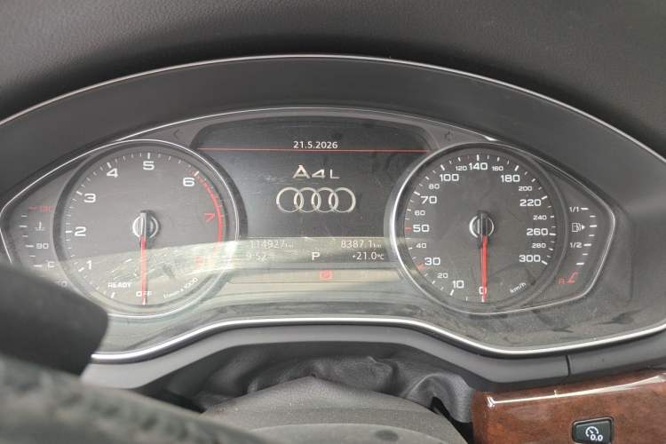 Used Audi A4L 2018 30th Anniversary Edition 40 TFSI Trendy Model Instrument Cluster