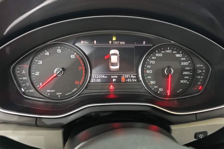 Used Audi A4L 2018 30th Anniversary Edition 40 TFSI Trendy Model Instrument Cluster