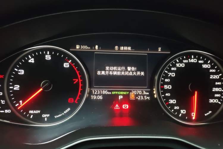 Used Audi A4L 2018 30th Anniversary Edition 40 TFSI Trendy Model Instrument Cluster