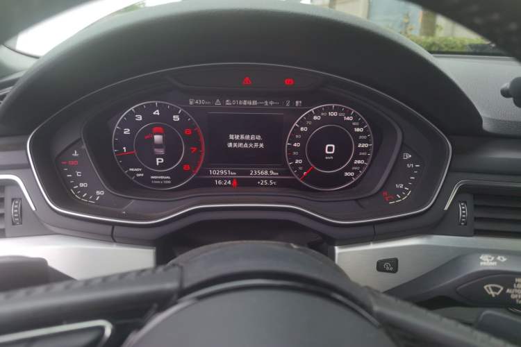 Used Audi A4L 2018 30th Anniversary Edition 40 TFSI Fashion Model Instrument Cluster