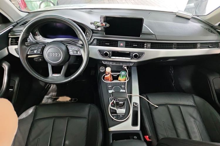 Used Audi A4L 2018 30th Anniversary Edition 40 TFSI Fashion Model Interior 2