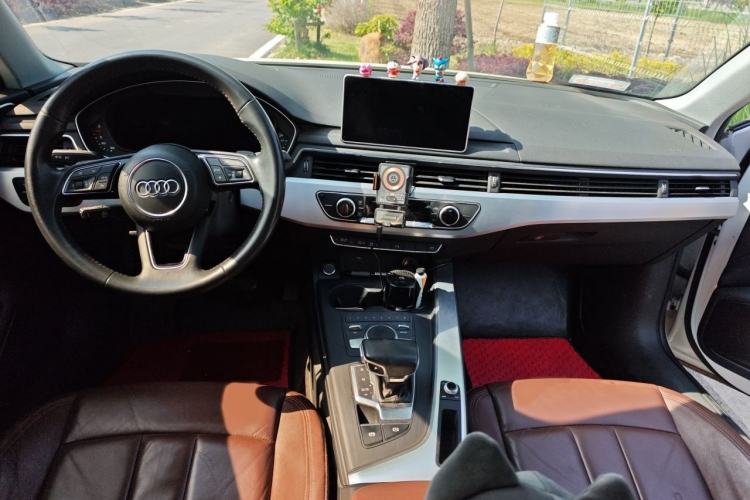 Used Audi A4L 2018 30th Anniversary Edition 40 TFSI Fashion Model Interior 2
