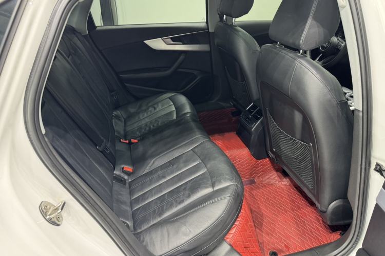 Used Audi A4L 2018 30th Anniversary Edition 40 TFSI Fashion Model Interior 2