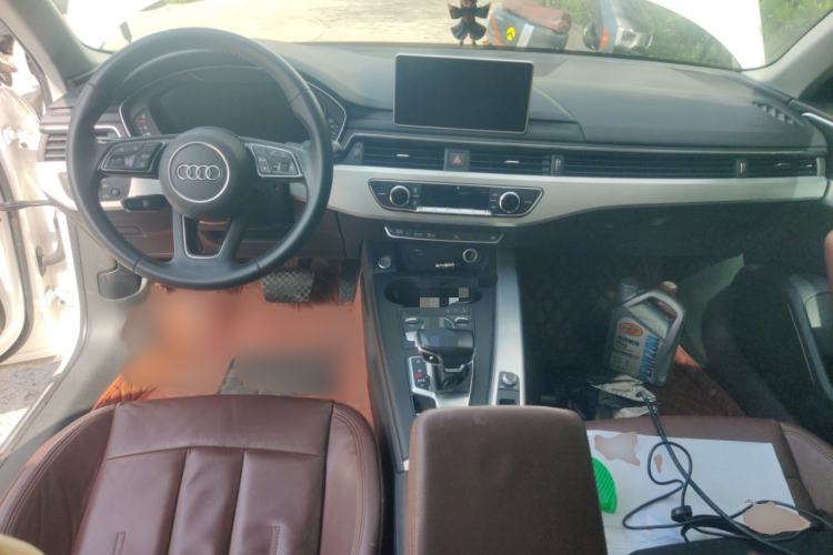 Used Audi A4L 2018 30th Anniversary Edition 40 TFSI Fashion Model Interior 2