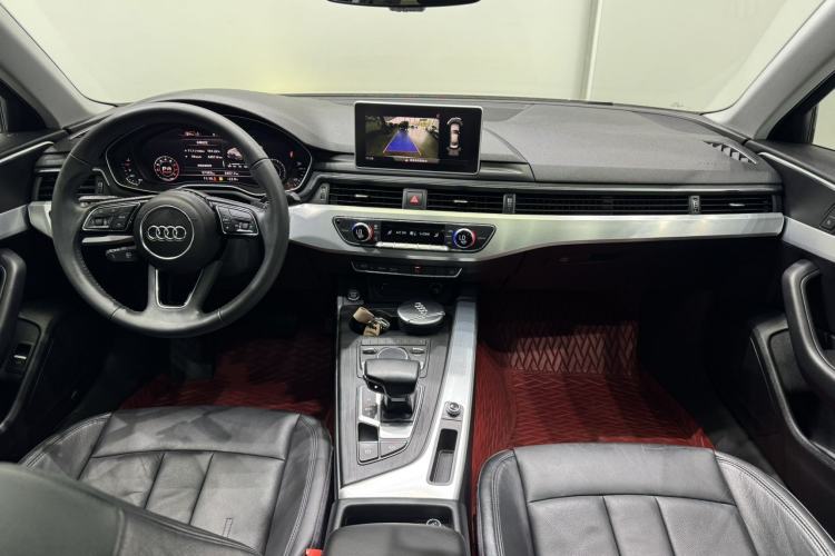 Used Audi A4L 2018 30th Anniversary Edition 40 TFSI Fashion Model Interior 3