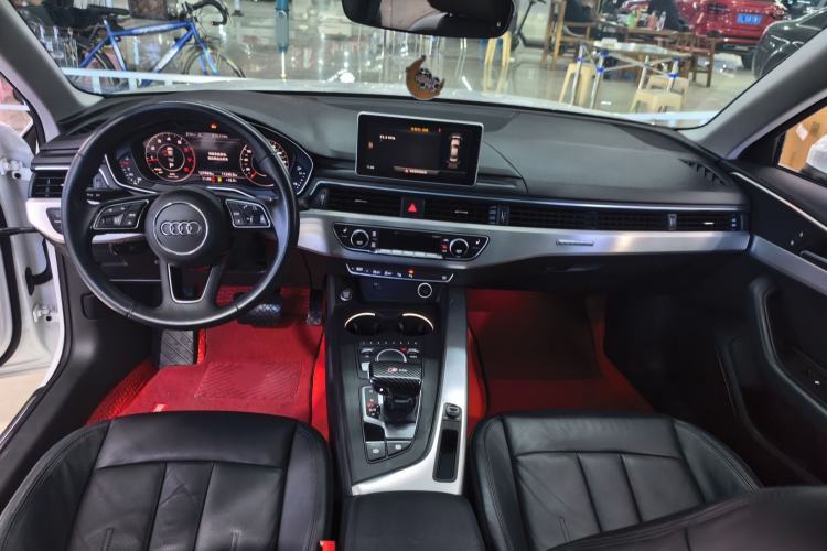 Used Audi A4L 2018 30th Anniversary Edition 40 TFSI Fashion Model Interior 6