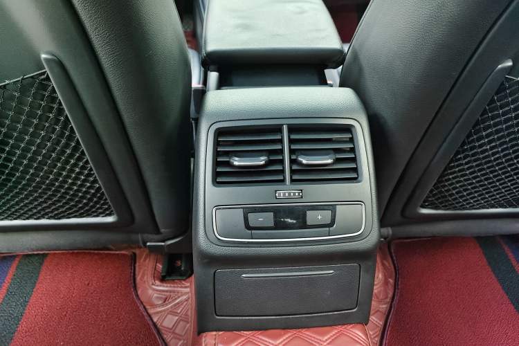 Used Audi A4L 2018 30th Anniversary Edition 40 TFSI Fashion Model Interior 7
