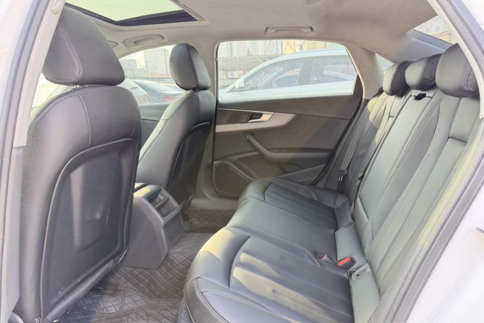 Used Audi A4L 2018 30th Anniversary Edition 40 TFSI Trendy Model Interior 8