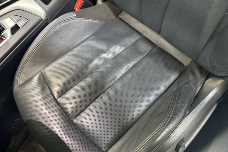 Used Audi A4L 2018 30th Anniversary Edition 40 TFSI Fashion Model Interior 9