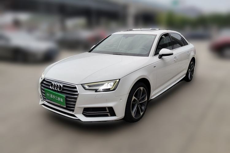 Used Audi A4L 2018 30th Anniversary Edition 40 TFSI Sport Edition Guazi used car, China used car export, Used car for sale, Used cars, Cheapest cars for sale