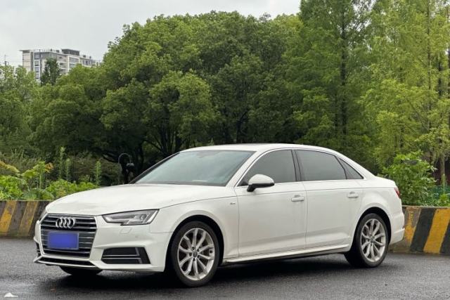 Used Audi A4L 2018 30th Anniversary Edition 40 TFSI Fashion Model