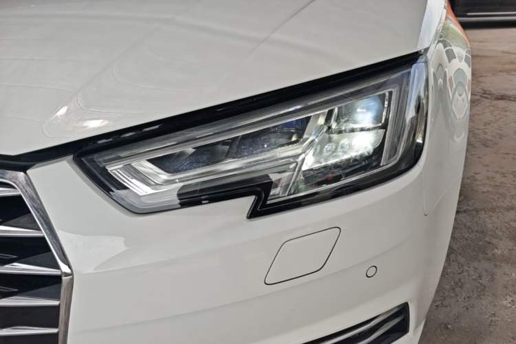 Used Audi A4L 2018 30th Anniversary Edition 40 TFSI Trendy Model Left Front Headlight