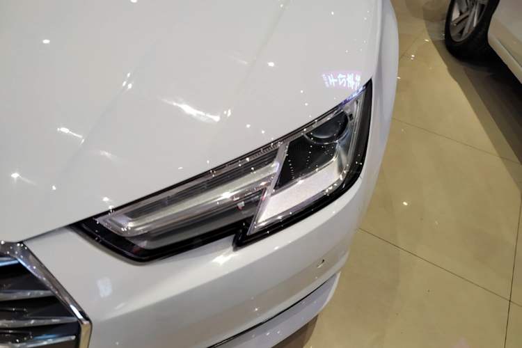Used Audi A4L 2018 30th Anniversary Edition 40 TFSI Trendy Model Left Front Headlight