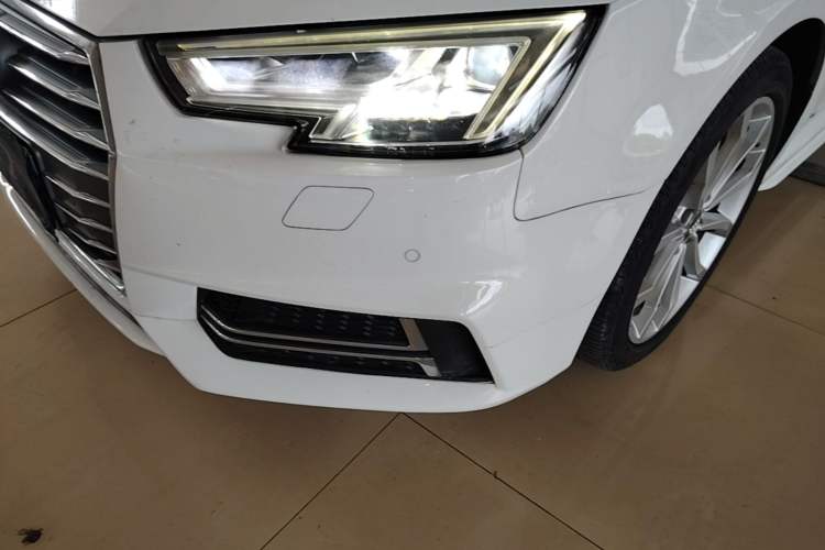 Used Audi A4L 2018 30th Anniversary Edition 40 TFSI Fashion Model Left Front Headlight