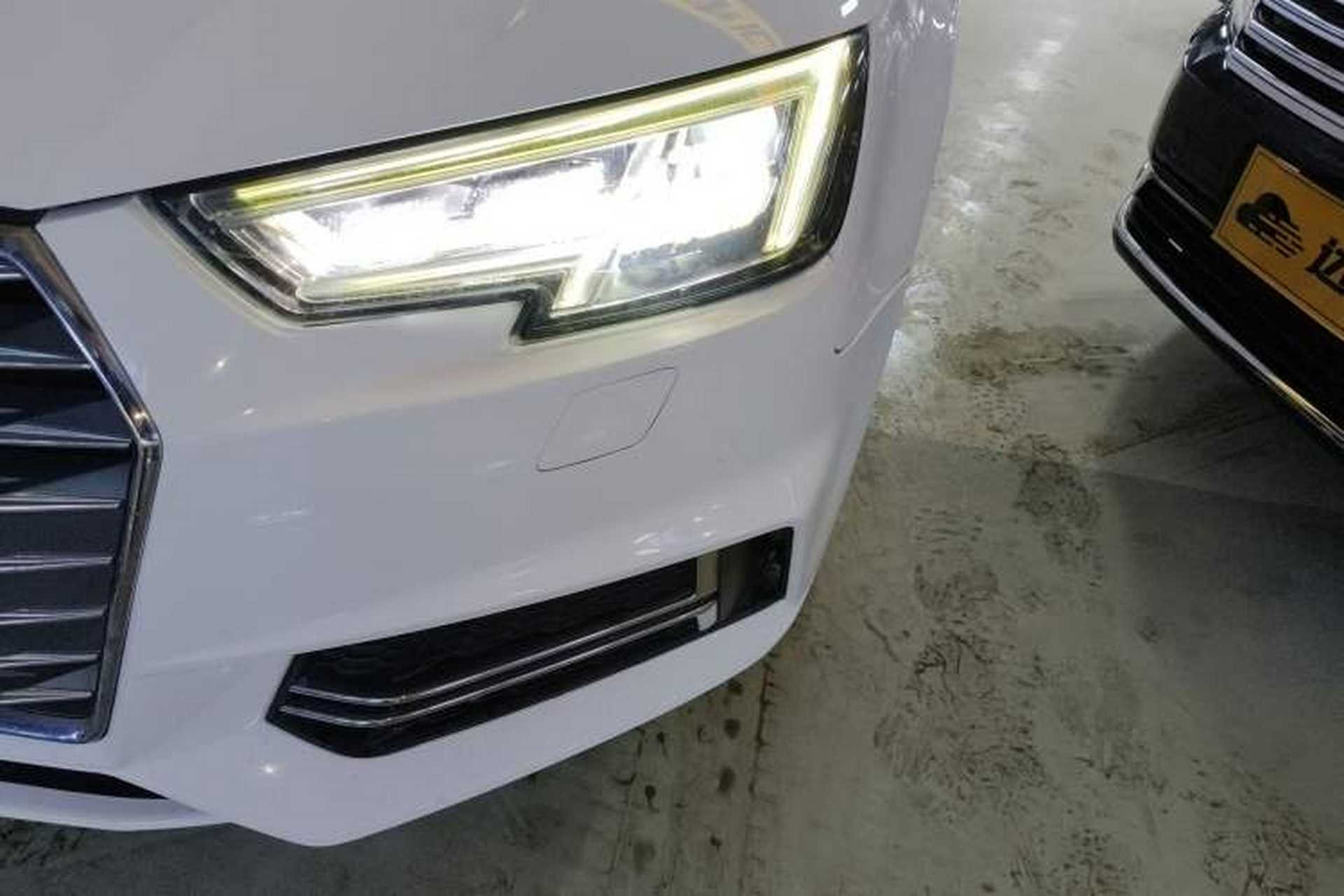 Used Audi A4L 2018 30th Anniversary Edition 40 TFSI Fashion Model Left Front Headlight