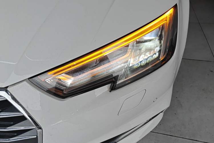 Used Audi A4L 2018 30th Anniversary Edition 40 TFSI Trendy Model Left Front Headlight