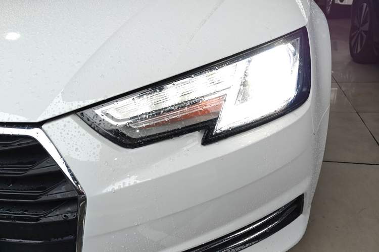 Used Audi A4L 2018 30th Anniversary Edition 30 TFSI Ambition Model Left Front Headlight
