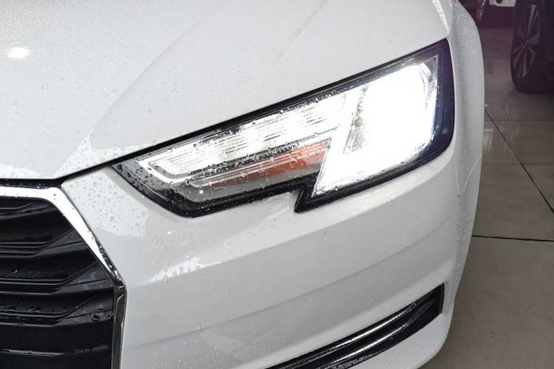 Used Audi A4L 2018 30th Anniversary Edition 30 TFSI Ambition Model Left Front Headlight