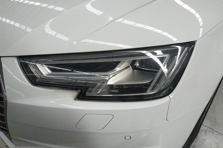 Used Audi A4L 2018 30th Anniversary Edition 40 TFSI Trendy Model Left Front Headlight
