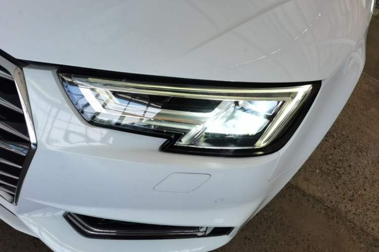 Used Audi A4L 2018 30th Anniversary Edition 40 TFSI Trendy Model Left Front Headlight