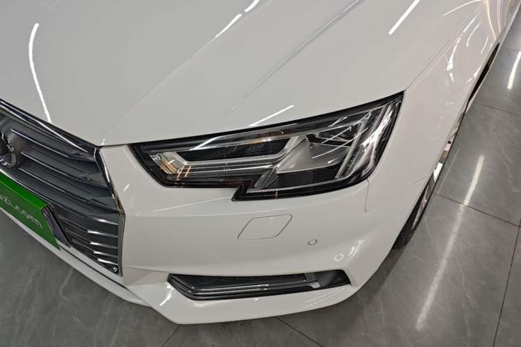 Used Audi A4L 2018 30th Anniversary Edition 40 TFSI Fashion Model Left Front Headlight