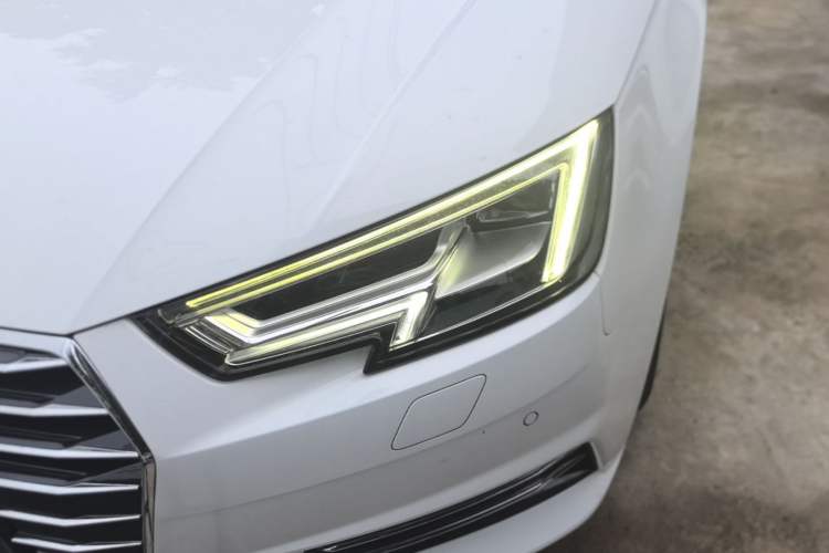Used Audi A4L 2018 30th Anniversary Edition 40 TFSI Trendy Model Left Front Headlight